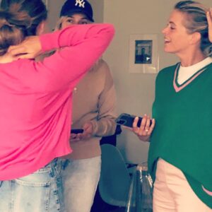 Karen Damen Instagram - Sunday Kristinaday. Druk overleg. 😂 #teamKristina @kristinaknitwear @thais.declercq @kirstendamen71 @kirsten_damen_prive @kristinaknitwear
