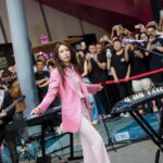 Karen Mok Man-Wai Instagram - 《豹變》首唱 with The Masters! @terrychan808 @araiz @jamesjhl & @lawrencekumusic  Great times! 🎉  Check out my new toy - the electric Guzheng! Karen:  👗: @tomford ⛓️: @boucheron   👠: @rogervivier 💇‍♀️: @carrcheng 💄: @lingchan_makeup 📸: @janshenphoto Styling by @alvingoh The Masters: @lanecrawford #古箏 #flashmob #豹變#somethingbig #thebigbigshow #themasters #鳥巢  #莫文蔚 #KarenMOK
