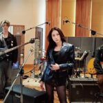 Karen Mok Man-Wai Instagram - Rocking  《豹變》 scenes with The Masters in the studio! @terrychan808 @araiz @jamesjhl & special guest 張亞東. Watch full MV now - 🔗 link in bio   #BehindTheScenes #豹變 #metamorphosis #thebigbigshow #themasters #莫文蔚 #KarenMOK