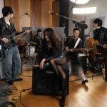 Karen Mok Man-Wai Instagram - Rocking on a high note with The Masters! 🎸🎶 @terrychan808 @araiz @jamesjhl & special guest 張亞東. #behindthescenes #豹變 #metamorphosis #thebigbigshow #themasters #莫文蔚 #KarenMOK