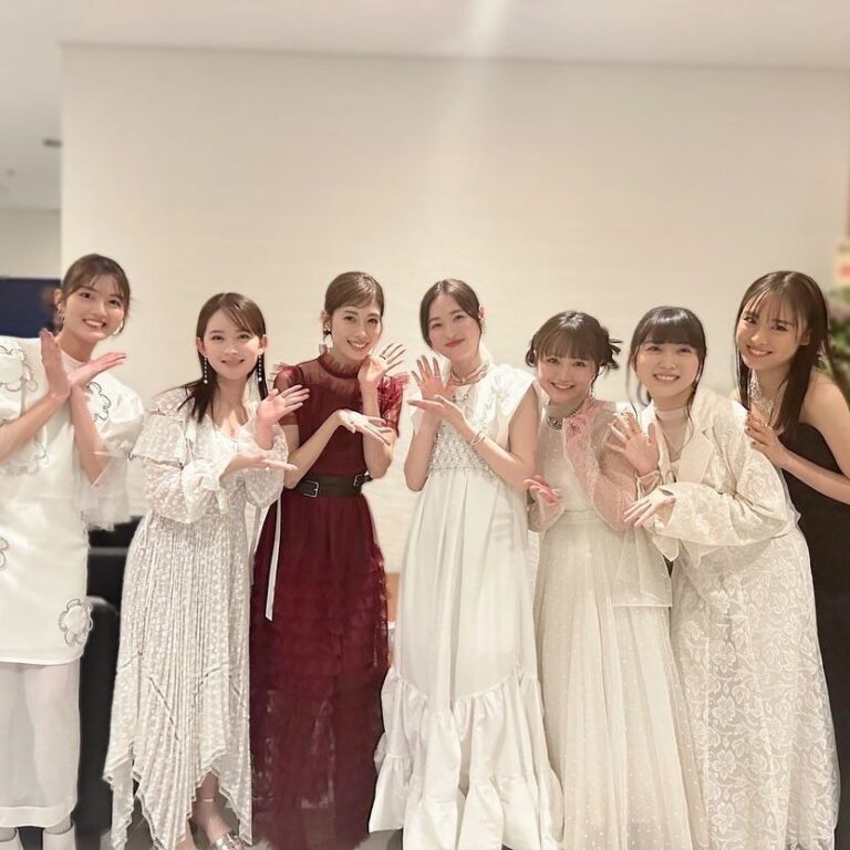 Karen Otomo Instagram - 研音創立45周年イベント✨ 皆さんとのお写真、やっと載せられます✌️ 久しぶりにお会いできた方。 ずっと会いたかった方。 大好きな皆さんと時間を共有できた、最高の日。 本当はもっともっと、お写真撮らせていただきたかった方もいたのですが、内弁慶なもので、、、😂 それでも、ほんとに、びっくりするくらい カメラフォルダが幸せなことになってるのでおすそわけー！❤️‍🔥笑