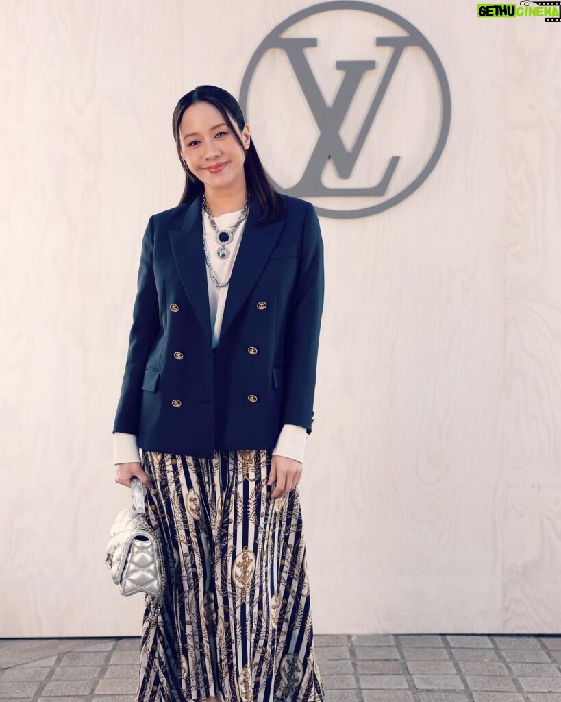 Karena Lam Kar-Yan Instagram - Our Dearest Nicolas @nicolasghesquiere , congratulations on your 10th Anniversary with @louisvuitton! I am mesmerised to see this artistic and bold F/W 24 show. Ps: So happy to have @claaragalle seated next to me throughout, such a beautiful being.