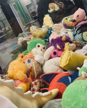Karine Vanasse Instagram - Du voyage de RU dans le reste du Canada, au tapis, mystères et montgolfières de la Cappadocia en Turquie en passant par un toutou de centre d’achat magogois ; janvier, j’ai tout aimé.

Et février; tes 2 premiers jours me suffisent déjà pour te célébrer tout le reste du mois. 🤭