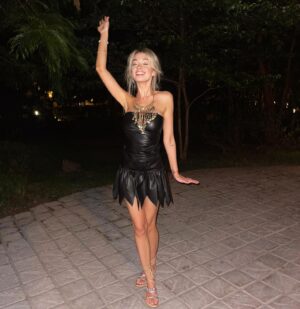 Karolina Benefield Instagram - 