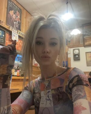 Karolina Benefield Instagram - 💋