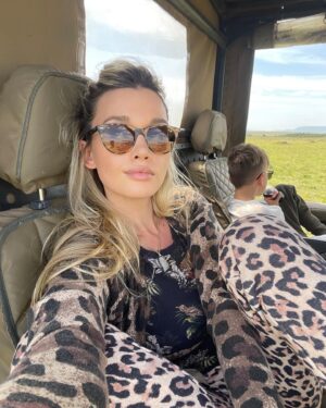 Karolina Benefield Instagram - 