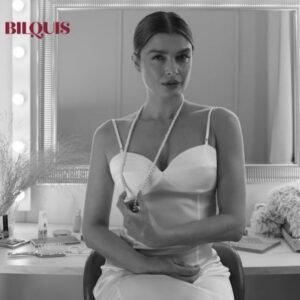 Karolina Muller Instagram - What do you like to wear this Summer?
Fall in love with 100% natural silk clothing @bilquis_love  Photo credit @gosiablasiak_  Makeup & Hair @by_catnel  #advertisement #adcampaign #luxuryfashion #luxurystyle #eleganceisanattitude #bilquis #bilquislove #silk #silksuit #madeinpoland #madeinpolandwithlove #celebfashion #celebstyle #moda #polskakobieta #polskamarka #wspierampolskiemarki #ootdfashion #ootdinspiration #photography #photooftheday #picstitch #naturalelegance #naturalbeauty #brandambassador #celebrity #model #actress #karolinamuller #karolinamullerofficial @karolinamullerofficial