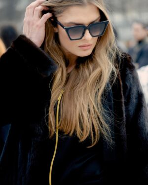 Karolina Muller Instagram - Paris, je t’aime!
Flashback to Paris Fashion Week F/W2022 @dior  and a picture of me captured in Jardin Des Tuileries.
Photo credit @nicolasinparis  #pfw #pfw2022 #pfw22 #photooftheday #fashionweek #fashionshow #fashionstyle #exploremore #trendingnow #inthenews #celebstyle #celebritygossip #celebritynews #streetstyle #celebrityfashion #moda #modafeminina #diorama #vintagefashion #vintagestyle #polskakobieta #aktorka #modelka #celebrity #actorslife #actor #model #celeb #karolinamuller #karolinamullerofficial @karolinamullerofficial