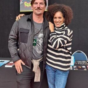 Karyn Parsons Instagram - Don’t know how I cut your head off on that last post, @lukaperosofficial ! 🤣 
Hope I got all of you this time!