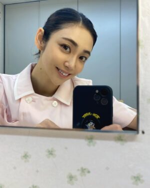 Kasumi Yamaya Instagram - ドラマ「アンメット ある脳外科医の日記」第4話
本日夜10:00〜フジテレビ カンテレ系列にて放送です。

是非ご覧ください。

#アンメットある脳外科医の日記 #アンメット 
#山谷花純 #フジテレビ #カンテレ