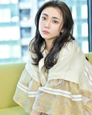 Kasumi Yamaya Instagram - 新空港占拠 第3話ありがとうございました。
見逃し配信もやっておりますので引き続きよろしくお願いします！

フォロワーさんが9.5万人なりましたので日頃の感謝を込めて近々インスタライブをやろうと思います！
日にちは、改めてご報告します☆いつもありがとう♪

よし、加圧パーソナルジム行ってきます☆

#山谷花純 #新空港占拠#山谷のお洒落