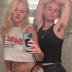 Kat Cunning Instagram - Gay frandship looks like championing each other’s change and growth and jeans that fit and bathroom mirror grandeur.

Ps some drgz are bad some drgz are güd.