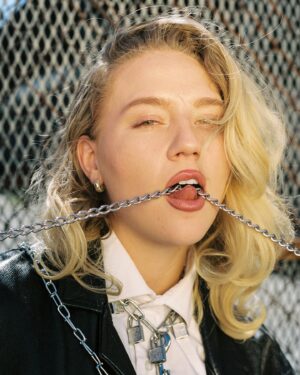 Kat Cunning Instagram - Happy #lesbianvisibilityweek 
#begaydocrimes 
@strangeexposures 
#gaypop
#chains #locks #hardware
