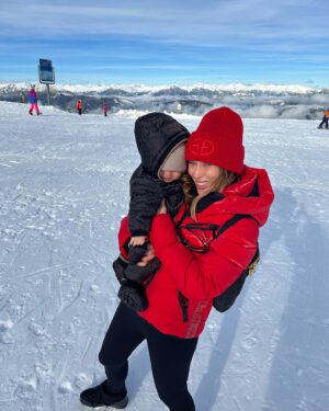 Katarína Štumpfová Instagram - 1.1.2024 ❤️ #crazyfamily #thankful