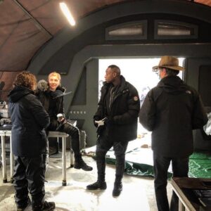 Kate Kennedy Instagram - A tin of B(iscui)TS from episode 5. 

@halotheseries @paramountplus @amblin

1 & 2) Schlappin the bassnipes
3) Danny Sapani spartan sandwich ft. superstar stunt performers @pannecooking & Ibé Kieta. 
4) Director Jonathan Liebesman using a very small fan on his very biggest fan. 
5) Our two AD angels from heaven. Must have clocked 100k steps a day for the battle.
6) The back of the man the myth the megawatt king @kwlindenlaub 
7) Hoopah! Our pure legend of a leader Chief @officialpabloschreiber ft. our crew of heroes. 
8) 343’s Halopedia, it’s Kenneth Peters. (Rare sight of him here without his red jacket.) 
9 & 10) Gorge sauces @natasha_culzac @charliemurphyactress @oliveisgray 

Photos: @annaveraphoto @annepoltorak @natasha_culzac I think