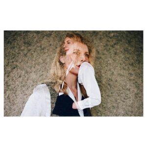 Kate Kennedy Instagram - Summertime lensing with the magic and mighty Ben @spindriftfilm and his camerarmy of minoltas/bronicas/etakchromes/porticas/ everlasting gobstoppers. Pop to his page for the photo-tea. 

Big cheers to @kara_colb for styling and @katiekingmakeup for H/MU. 

#filmphotography #filmcamera #kodak #kodakfilmphotography #filmisnotdead #filmphoto #somesortoffilmbasedbasichashtag