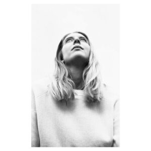 Kate Kennedy Instagram - Summertime lensing with the magic and mighty Ben @spindriftfilm and his camerarmy of minoltas/bronicas/etakchromes/porticas/ everlasting gobstoppers. Pop to his page for the photo-tea. 

Big cheers to @kara_colb for styling and @katiekingmakeup for H/MU. 

#filmphotography #filmcamera #kodak #kodakfilmphotography #filmisnotdead #filmphoto #somesortoffilmbasedbasichashtag