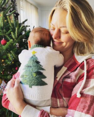 Kate Rockwell Instagram - Thank you, 2022. You made me a Mama and I will always be grateful for you. 

Cheers to 2023! I am excited to see what you have in store 😍🎉🥂