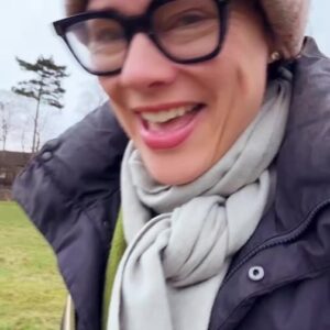 Kate Silverton Instagram - A VERY windy and spontaneous live about child ANXIETY .. I’ll get home and do a more considered one shortly - please send questions and I’ll pick one to give a demonstration of tips to help our children #childrensmentalhealth