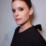 Kate Mara Instagram - Day look🌞into Night🌚 #KateMara using @rozhair for that gorgeous shine