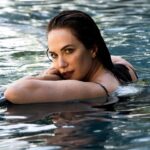 Kate Siegel Instagram - Do SAG next #sagaftra #sagaftrastrike