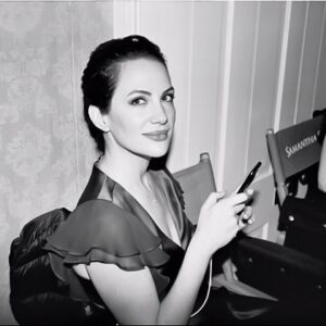 Kate Siegel Thumbnail - 21.7K Likes - Top Liked Instagram Posts and Photos