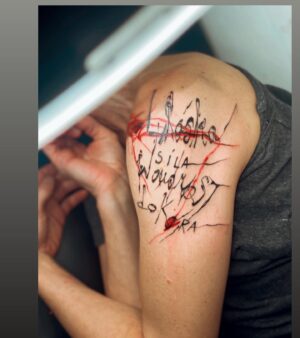 Kateřina Hrachovcová Instagram - Mirka 
*72 

láska síla moudrost pokora 

Mít svou osobitost a autentičnost, být sám sebou ***

#tattoo #tattookaira
#numerology #freehandtattoo 

Má vášeň v symbolech a číslech mi dává vyjímečnou sílu v tématech, která na Vás ráda přenesu v té nejhlubší podobě a spojením s vašim Já.
Není to tetování ale příběh, který se vám vpíše pod kůže a zanechá trvalou vzpomínku a podtrhne vaši identitu. 

Kdo má zájem otevřít mysl spolu se mnou a podívat se hlouběji do duše a mělce do kůže, ráda se s vámi touto formou spojím 
Vždy prosím jen na mail : 
✨✨✨ kairakaterinaa@gmail.com   připiš své datum narození ✨✨✨

#tattookaira #freehandtattoo 
#freehand #numerology