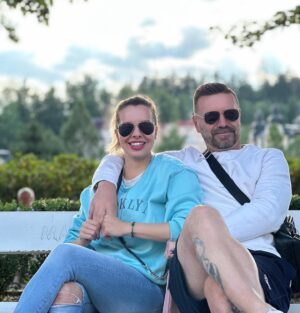 Kateřina Kristelová Instagram - Moje letní nevěra. Snad nám to vydrzi. 

#Sparta #JaJsemSparta