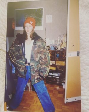 Katharine Isabelle Instagram - Wu-Tang Clan ain’t nothin to fuck with #90s #tbt