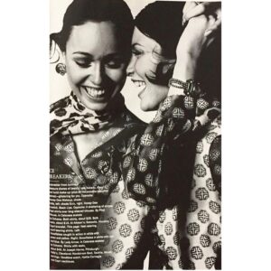 Katherine Waterston Instagram - Mama’s smile 

#charlenedash #billking