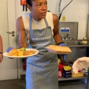 Katherine Waterston Instagram - More pics of some kickass SpareHand volunteers. Lashana, Vanessa, Naomie, Jude, Eddie! Thank you so much for all your support the last few months. And thank you, too, to friends far and wide for your support of the SpareHand crowdfunder. Extra special thanks to spectacular actors Mike Shannon and Casey Affleck and visionary directors Marc Munden and David Yates! And 
Ming and Rebecca and Daphne and Charlotte and Amy and Henri and Josh, too. I’m lucky to know you all. Thank you. 

@spare_hand @naomieharris @vanessa__kirby @lashanalynch #eddieredmayne #judelaw #marcmunden #davidyates @calebcaseyaffleck