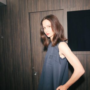 Katherine Waterston Instagram - Thank you @miumiu. I had the best time last night celebrating #miumiuwomenstales no. 23 : Janicza Bravo’s ‘House Comes With a Bird’. 

@hairbyadir - more like @ hair/therapy/joy/photography/straighttalkbyadir

@danadelaney - more like patience personified

Special thanks to surprise date @tylersphotos
