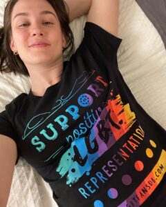 Katherine Barrell Instagram - International Day Against Homophobia, Transphobia and Biphobia #internationaldayagainsthomophobia - keep going, keep fighting. Love ALWAYS wins!!! I’m with you always. I will not stop pushing for better, more inclusive story telling at every chance I get. Everyone deserves to see themselves on screen ❤️🧡💛💚💙💜 #lgbtfansdeservebetter @lgbtfansdb #representationmatters