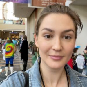 Katherine Barrell Instagram - Off to a great start… 🥴🫣😂 SUCH a fun day 1 at @galaxyconraleigh !!!