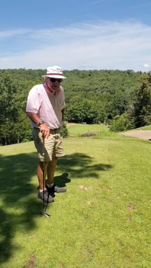 Kathleen Madigan Instagram - Hit ‘em straight, Dad. We miss you more than you’ll ever know❤️.
.
#jack #sunday #ripdad #lakeoftheozarks #golf #dad