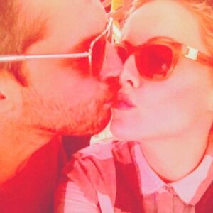 Kathleen Robertson Instagram - HVD @cjcowles 🖤❤️🖤❤️