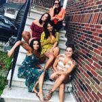 Kathrine Narducci Instagram - Stooping it with the Fam❤️👩‍👩‍👧‍👦. @melliemo @trisha504 @mp0429 @roeroe12 #stoop #bronx #family #sundayfunday #🔥