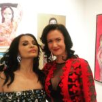 Kathrine Narducci Instagram - #SWIPE LEFT ......Thank you to everyone who came out to support @sitebrooklyn @bobby_cannavale @@nydailynews @newyorkpost #galleryopenings #curator #artcollecting #artistsoninstagram #artcollector #nypostnyc @1stthursdaysartwalk