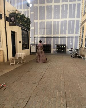 Kathryn Drysdale Instagram - Yet more BTS of @bridgertonnetflix . (Just love this top one of @actualjoannabobin ) ❤️ #bridgerton