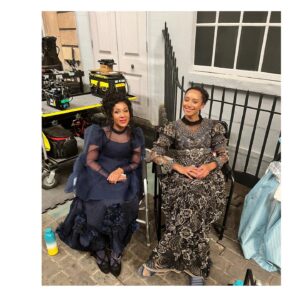 Kathryn Drysdale Instagram - @bridgertonnetflix #bts this and that 🫶🏽 @shondaland @netflix #bridgerton