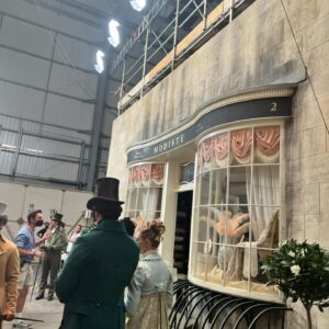 Kathryn Drysdale Instagram - Happy S3 Polin Bridgerton release day ! 🎉🎉 @shondaland @bridgertonnetflix @netflix #bridgerton #polin