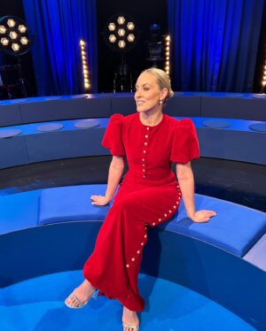 Kathryn Thomas Instagram - A maaahoosive thank you to my glam gals 
Who I respect and love and adore. Thank you for all your hard work  @meganfoxfashion_ for sourcing this dream @thevampireswife dress @havanaboutique 
Sleek hair @normajeanhair @theroomhairco 
Make up @dearbhlamakeupartist @brownsugar_ie