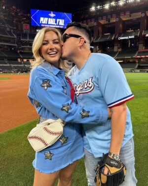 Kathryn Dunn Instagram - SMILE if you’re world series champs 😁🏆⚾️ 

🌟 use my code KATDUNN to get 20% off select home games this season! 🎟️ @rangers