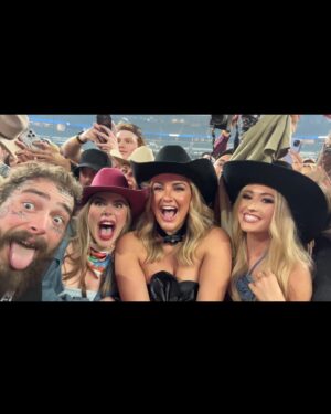Kathryn Dunn Instagram - if I had to sum up this weekend in one POST 🎸🤠 @theamerican.tr @tetonridgeperformancehorses 

#Americanrodeo
#TetonRidgePartner
#americanperformancehorsemen #postmalone #postmalonefans