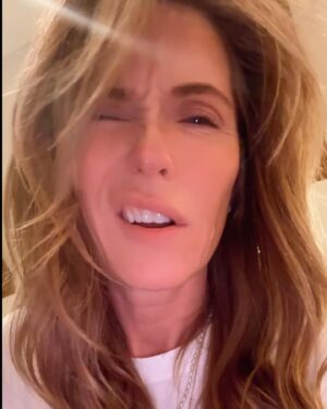 Katie Aselton Instagram - mentally, i'm there, physically, i'm here.