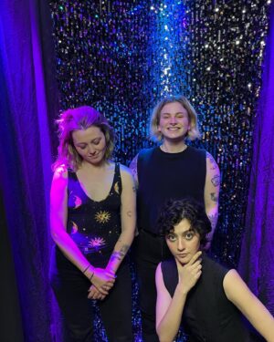 Katie Findlay Instagram - Galaxy boys with inner corner highlights. I am lucky and have beautiful friends. @manupvancouver take my patronage, take my money, take my kidneys whatever.