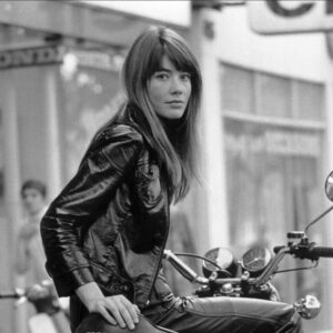 Katie Melua Instagram - Françoise Hardy, such an inspiring, iconic spirit.

What an honour it was to meet you, you made some of my favourite records of all time, and this one ‘All Over The World,’ for me, will always be sweet perfection.