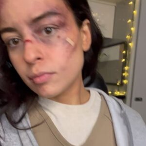 Katie Sarife Instagram - Prison isn’t going too well for Aliz.. BTS from the return on @therookiefeds Swipe to end to see Aliz living her best boujee life. 

Episode 16 directed by the lovely @jeanofthelees 

Episode 3 by the amazing @brooklynboybella 

Shout out the the Mala Noche gals 💕 you were great!