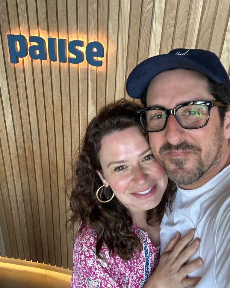 Katie Lowes Instagram - Huge shout out and thank you to @_pause.studio_ for helping @shappyshaps and I celebrate our 11 year wedding anniversary last week! Adam LOVED the cryo chamber (I ran out screaming at about 45 seconds) and we both LOVED the salt pods and cold plunges/saunas! Can’t wait to take a pause again and go back asap. Scroll through to see @shappyshaps and I on the day 6/23/12 ❤️❤️❤️