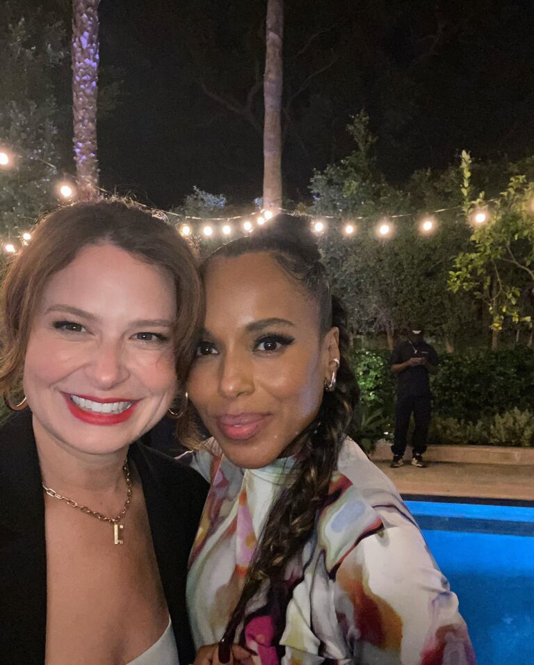 Katie Lowes Instagram - My LOVE @kerrywashington wrote a freaking book! And it’s incredible. So beautifully written and honest and vulnerable and INSPIRING and I am just so blown away. Getting to celebrate with fam tonight was FUN AF. Congrats Kdubs - I love you. And everyone do yourself a favor - go get #thickerthanwater. You’re welcome. ❤️